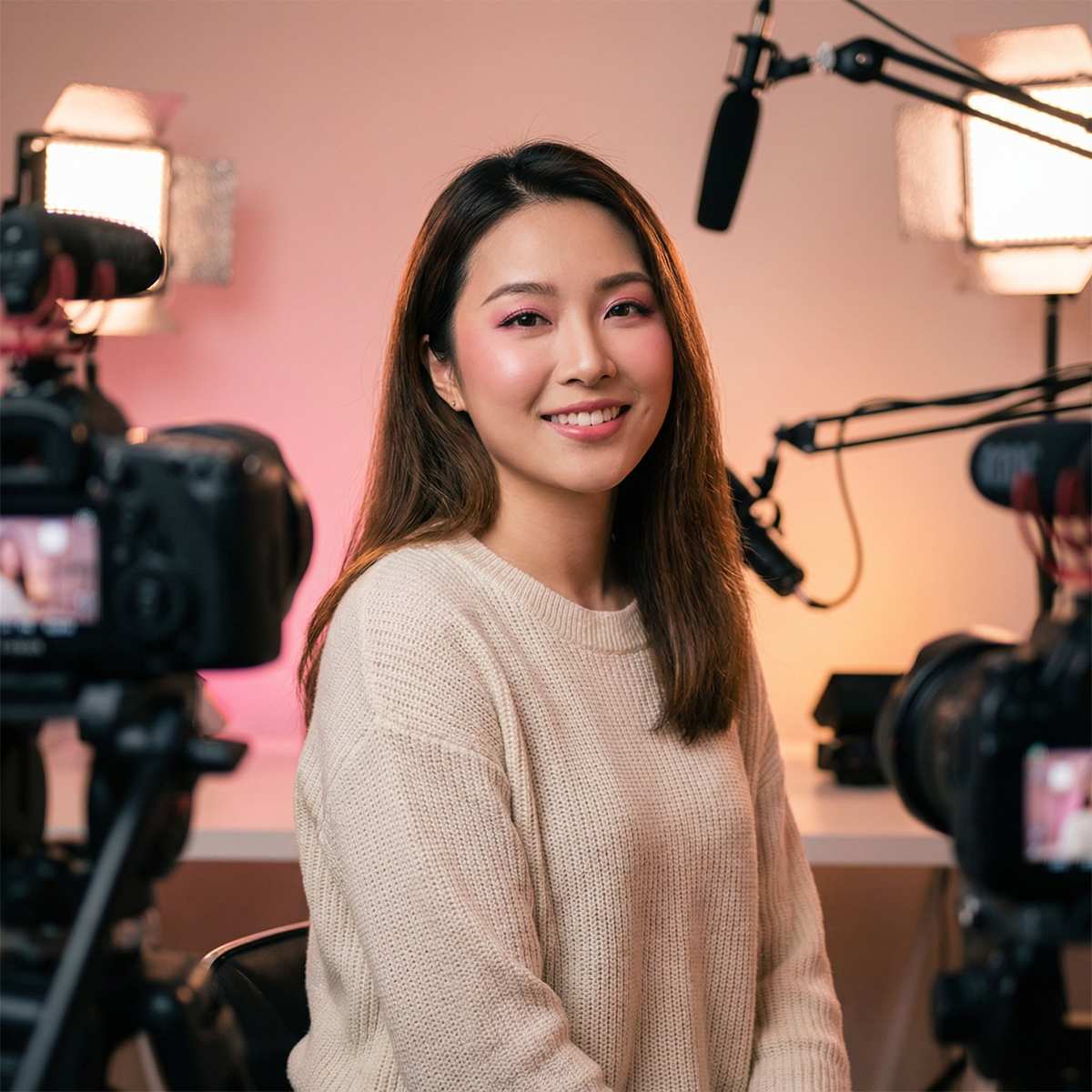 海角网创作者甜心小雅